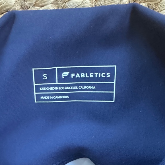 NWOT Fabletics oasis PureLux Navy Blue Leggings - Picture 2 of 6